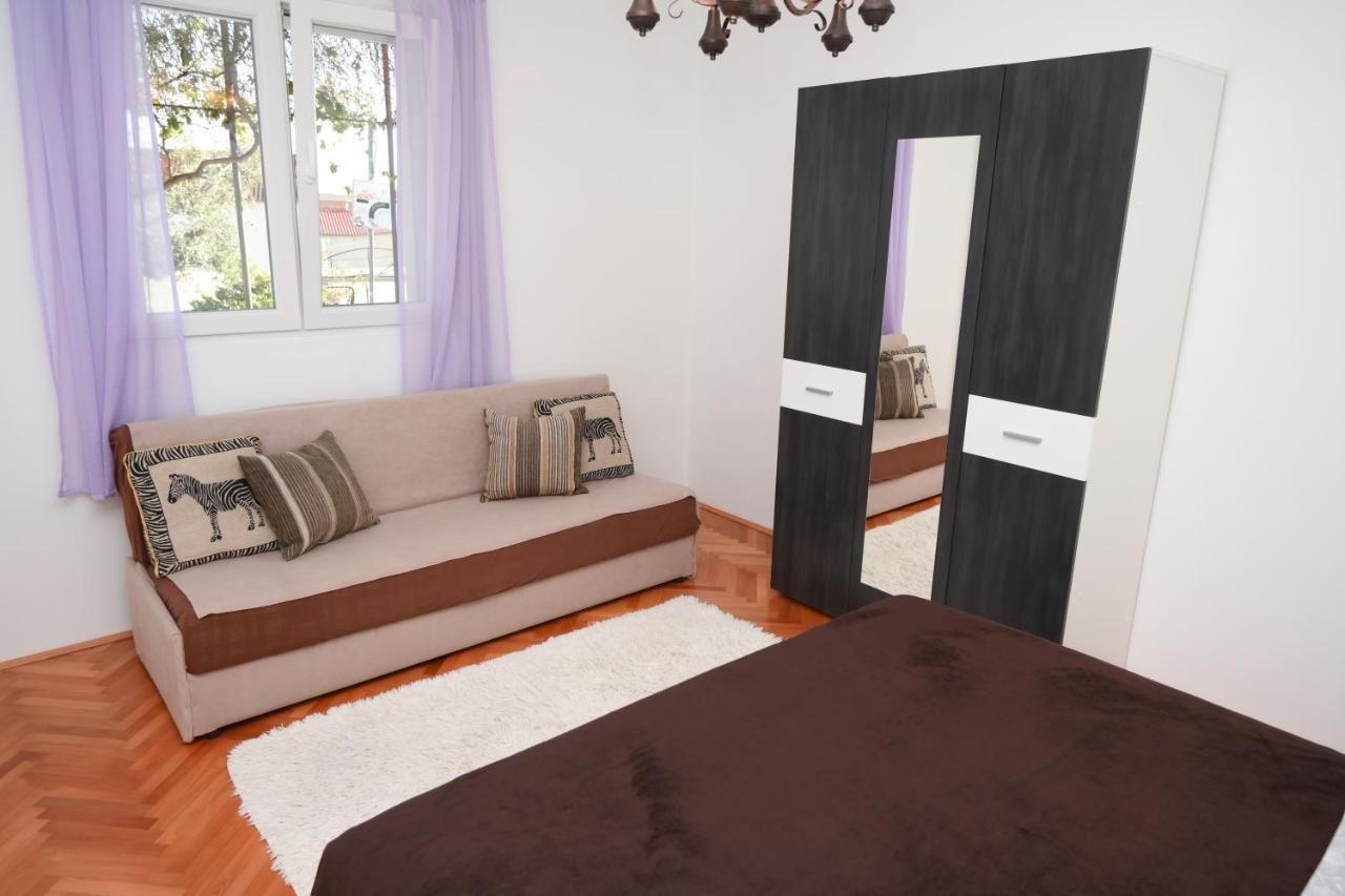 Apartments Lidija - Sea View Apartment With Exclusive Right Of Using Hot Tub Or Split Level Apartment With Exclusive Right Of Using Pool Подстрана Екстер'єр фото